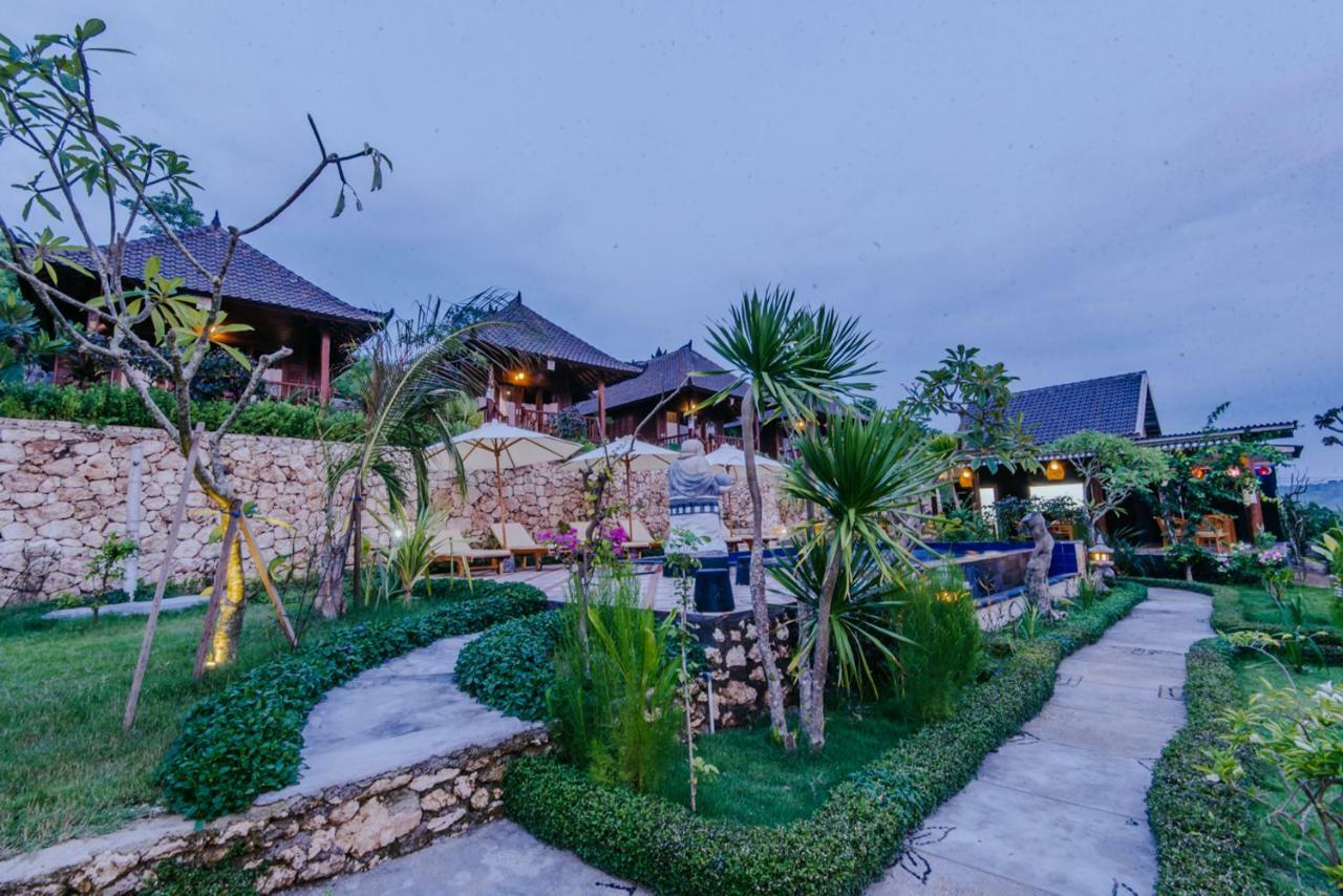 Sunday Huts Lembongan Hotel Luaran gambar