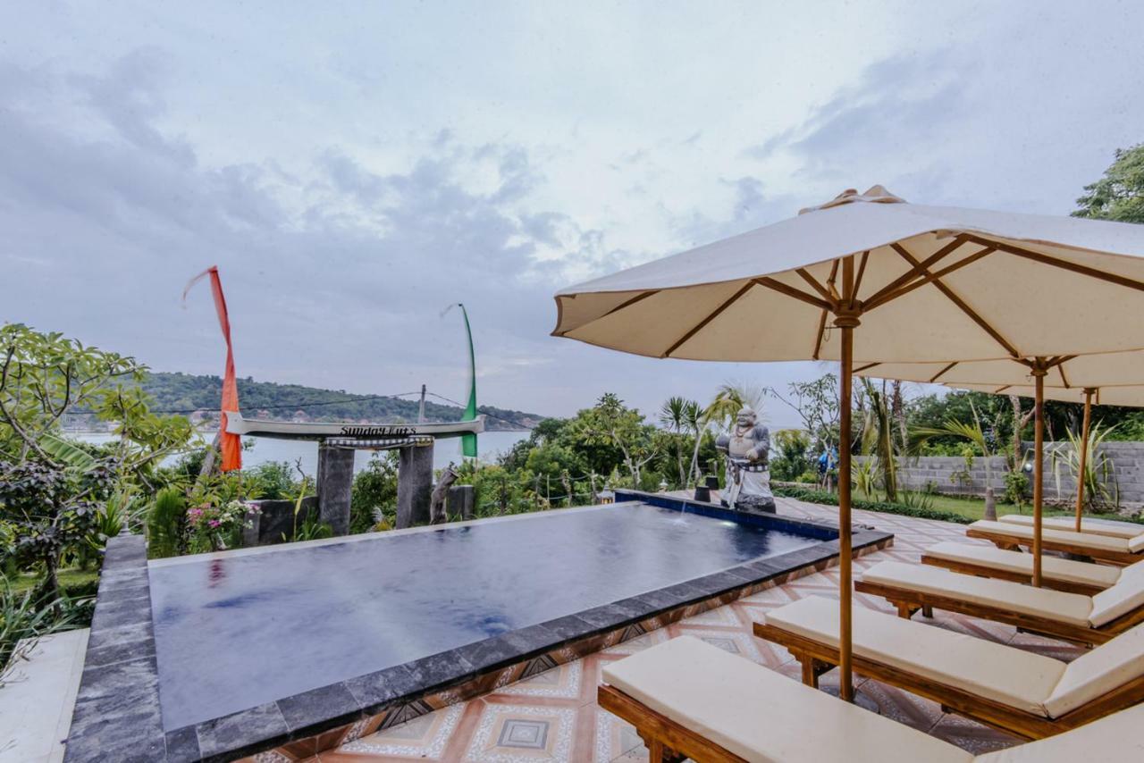 Sunday Huts Lembongan Hotel Luaran gambar