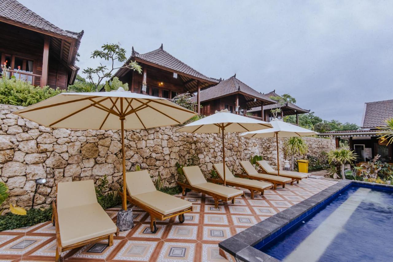 Sunday Huts Lembongan Hotel Luaran gambar